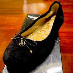 Felicia, black suede